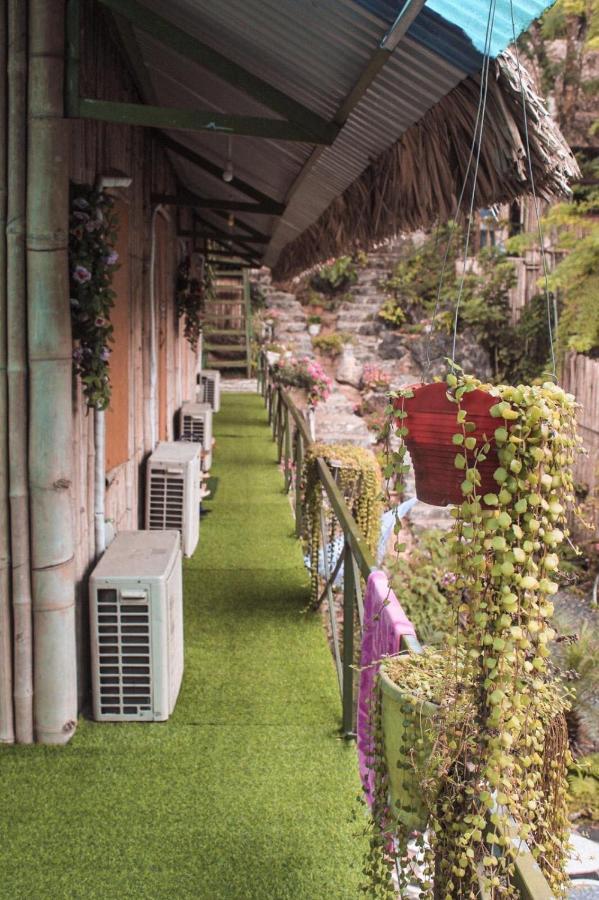 Green Hill Hostel & Tour Ha Giang Bagian luar foto